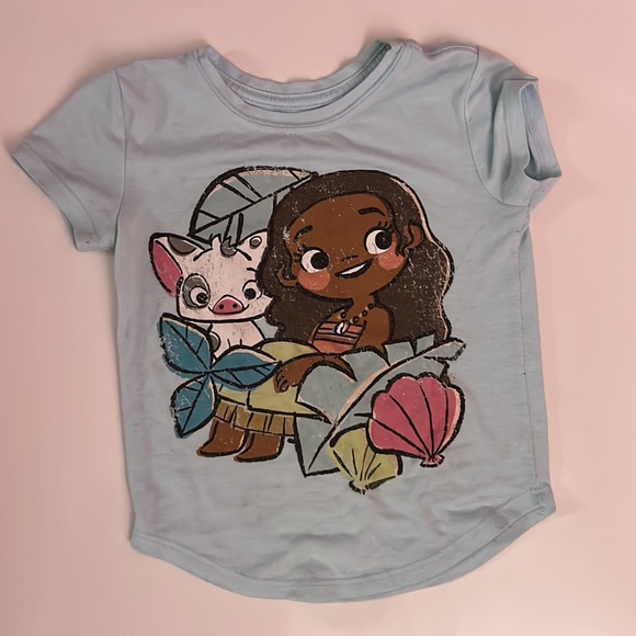 ๐ Peppa Pig & Moana 4T short sleeve shirts in great condition!! ๐ - Picture 2 of 6